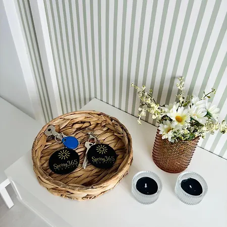 Spring365 Appartament *