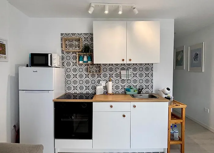 Spring365 Appartament ארונה